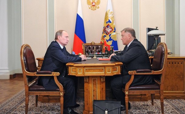 Vladimir_Putin_and_Vladimir_Yakunin